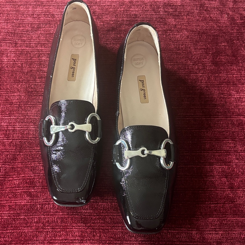 Paul Green Shiny Black Leather Loafers with Silver Buckle Accent